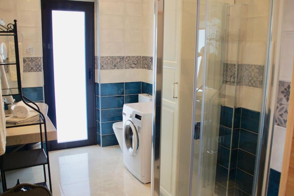 Villa Vista Bella Costa Adeje In Ruhiger Villengegend Mit Meerblick Esterno foto