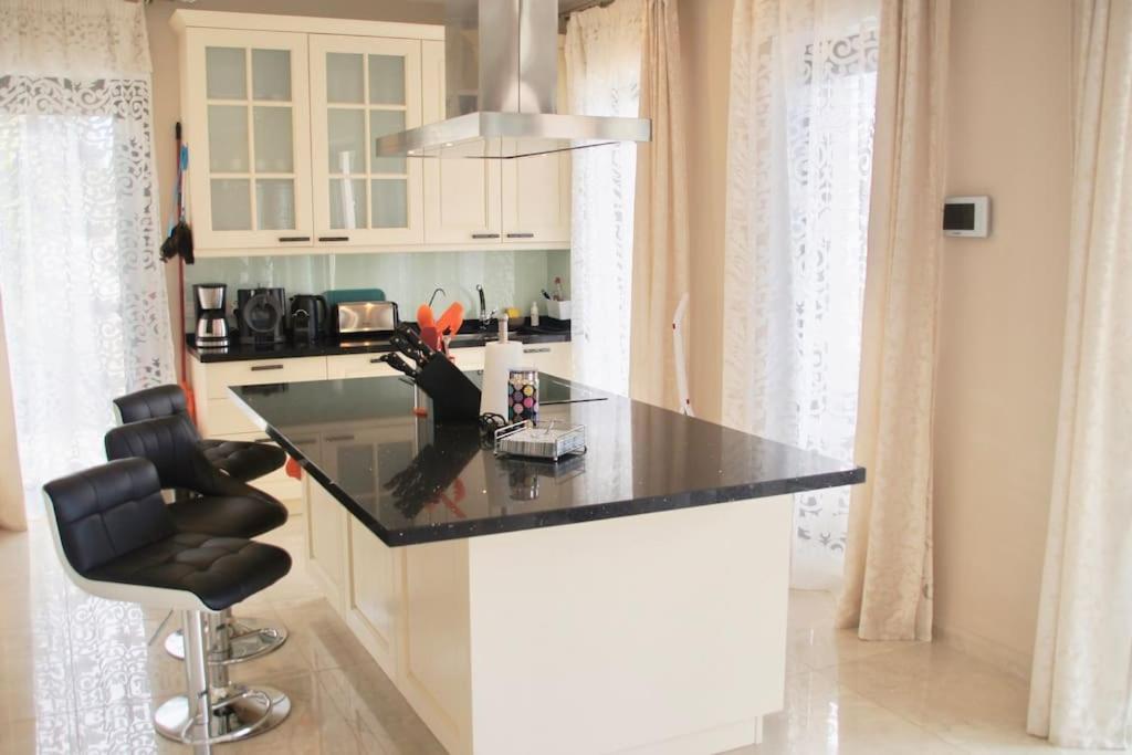 Villa Vista Bella Costa Adeje In Ruhiger Villengegend Mit Meerblick Esterno foto