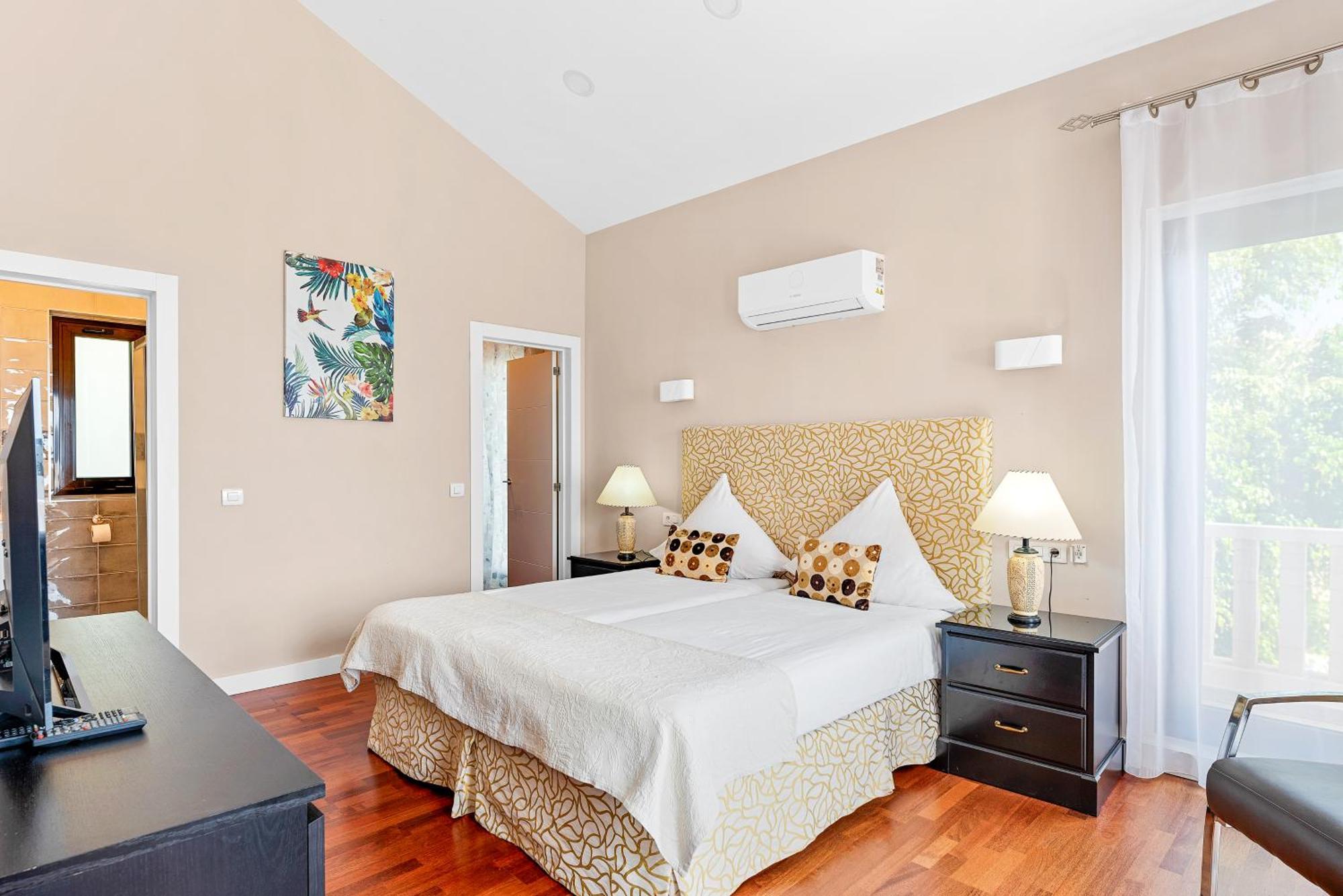 Villa Vista Bella Costa Adeje In Ruhiger Villengegend Mit Meerblick Esterno foto